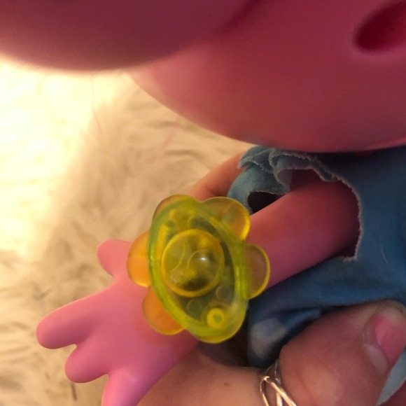 Pixar Trolls Movie Hug Time Poppy Doll Toy Light-up Talk Toy - Picture 6 of 7